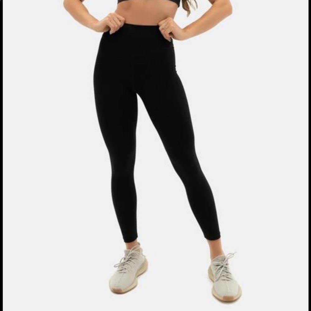 Balance Athletica Ascend Pant-Midnight Size Small